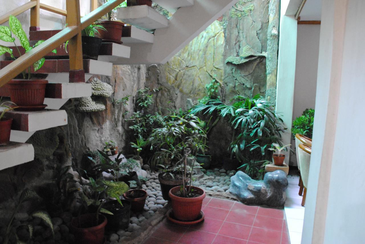 Hotel Wisata Baru Serang Exterior foto